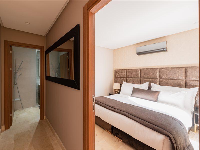 Avenue 4*
