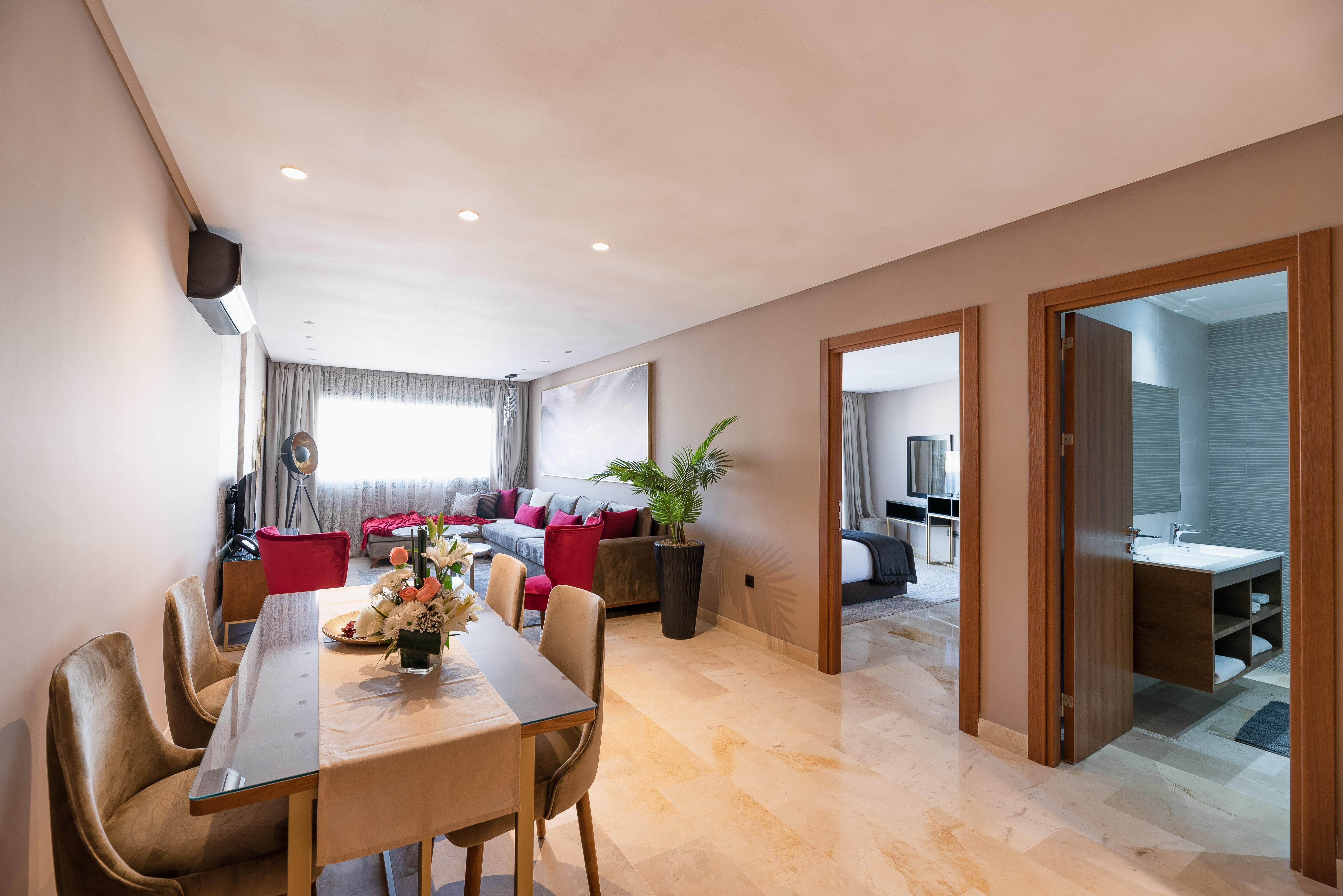 Avenue 4* Casa Blanca
