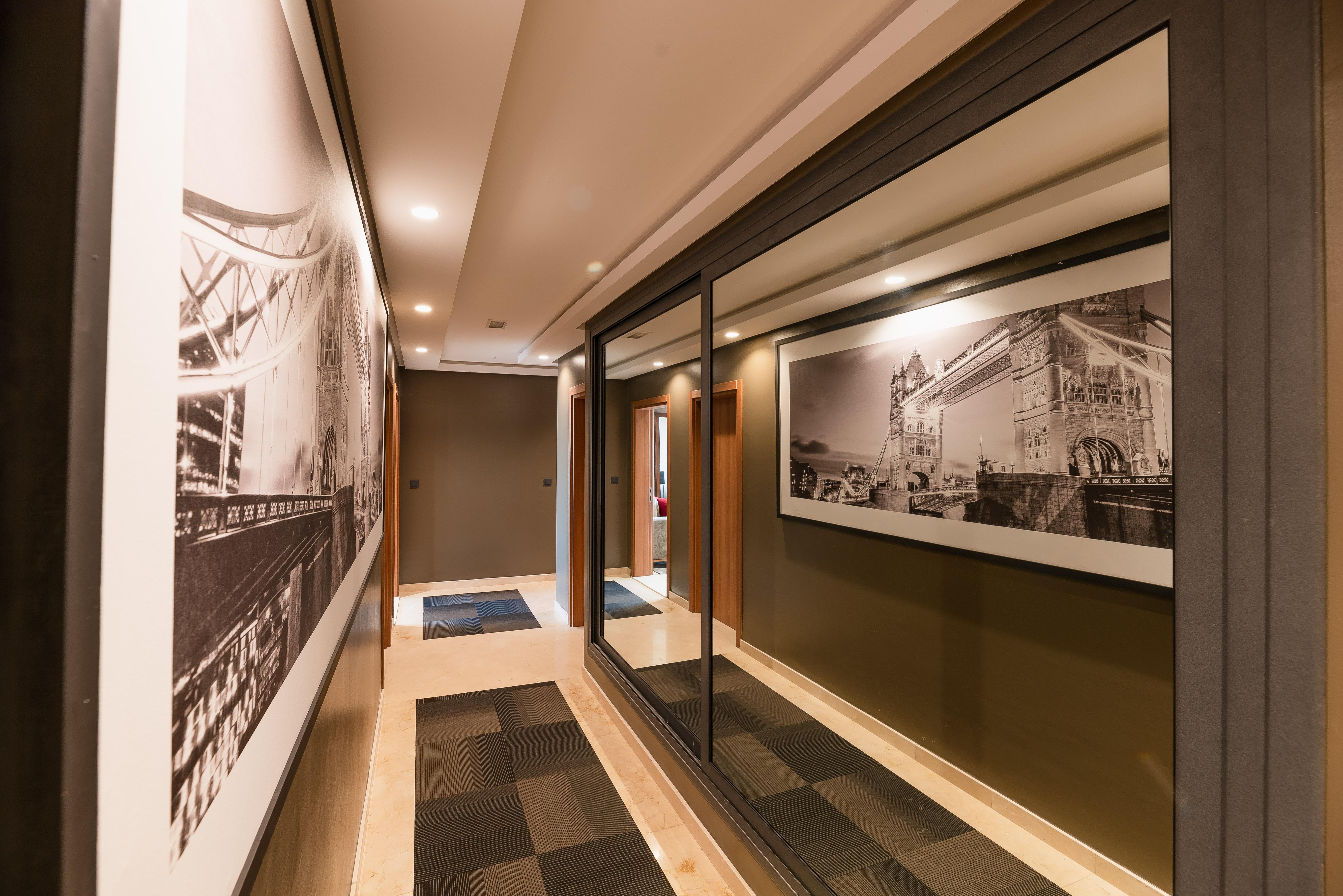 Hotel Avenue 4*